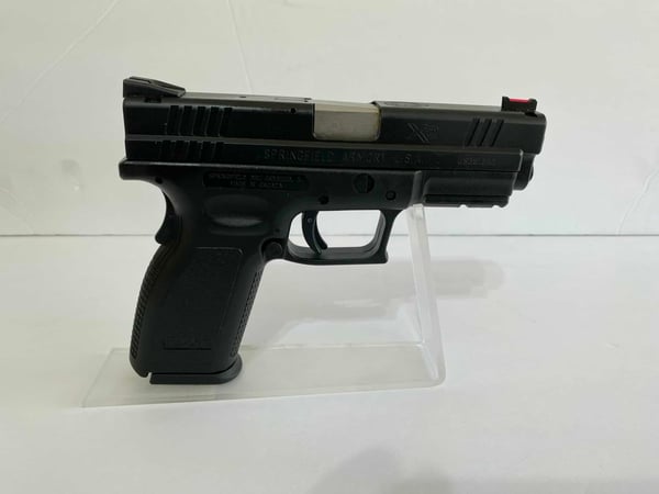 springfield armory xd 40sw right